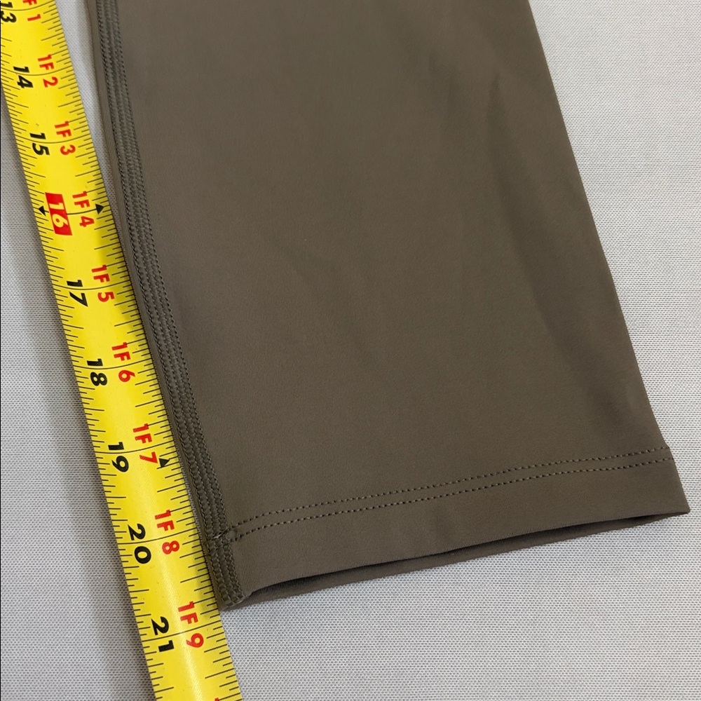 NOBULL Leggings Crop 21” Leggings Pockets Olive Green Size Small - Picture 6 of 11